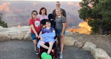 Mỹ: FDA phê duyệt thuốc chữa động kinh có cần sa