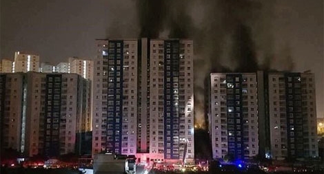 Bắt giam Trưởng ban Quản lý chung cư Carina Plaza