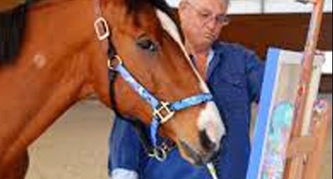 Ngựa – Họa sĩ