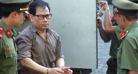 Xét xử các đối tượng hoạt động chống chính quyền nhân dân