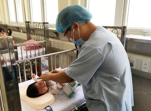 Hơn 23.000 trẻ nhập viện bởi bệnh tay - chân - miệng