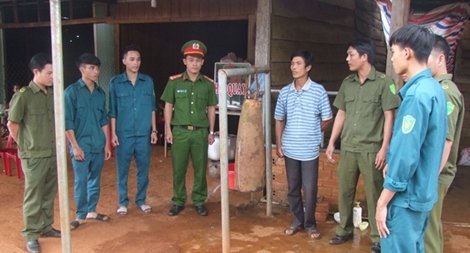 Dựa vào dân để phòng chống tội phạm