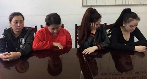 Mẹ “bỉm sữa” tham gia 2 vụ đánh người