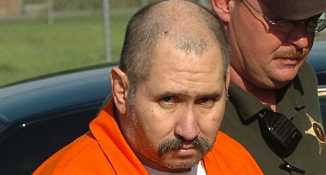 Tên ác quỷ đội lốt người