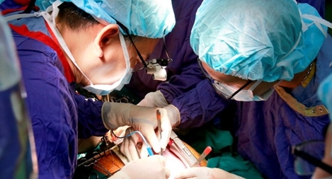 Cảm phục những con người qua đời vẫn còn tận hiến!