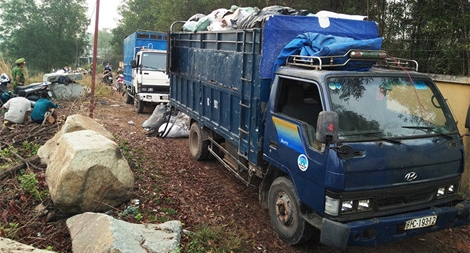 Nhiều vụ đổ trộm rác thải công nghiệp ra môi trường ở Đồng Nai