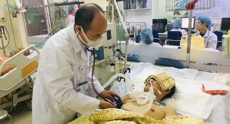 Người “đam mê” bệnh truyền nhiễm