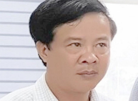 Cán bộ tỉnh lừa chạy việc gần 2 tỷ đồng