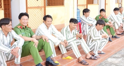 Bài 2: Giám sát chặt chẽ, tạo hiệu quả năng suất lao động