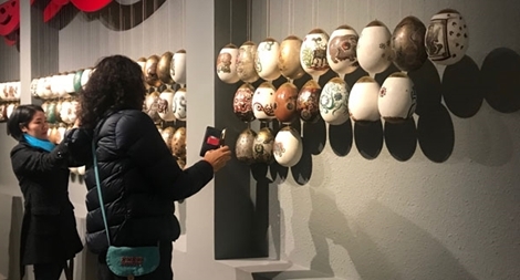 Bản sắc và hội nhập trong thực hành mỹ thuật đương đại