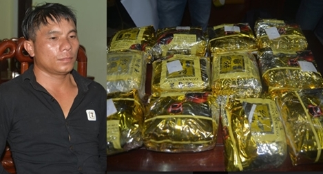 Kẻ mang 15 kg ma túy bị bắt quả tang  