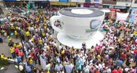 Cốc cà phê to kỷ lục