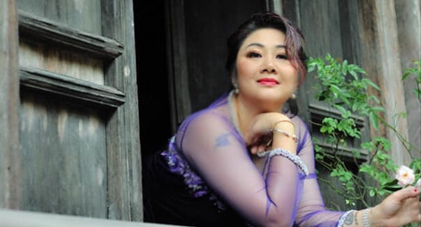 Phụ nữ viết văn và làm báo: Đan xen cung bậc hạnh phúc