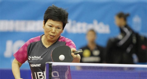 Nữ vận động viên bóng bàn cao niên nhất