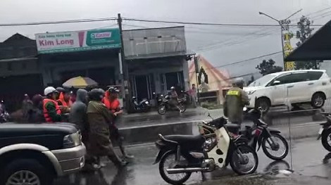 Lãnh đạo Bộ Công an gửi thư thăm hỏi thân nhân Công an viên hy sinh khi giúp dân chống lũ