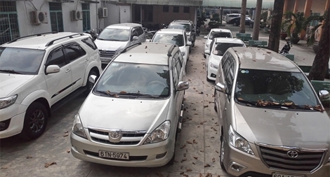 Truy tố nhóm đối tượng thuê ôtô, làm giả giấy tờ đem cầm cố