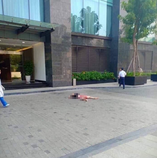 Thi thể nam thanh niên 9X tại sân toà nhà Sun Grand