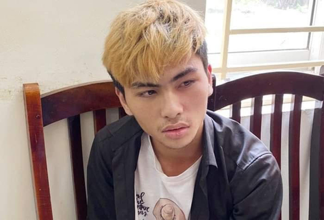 Tên trộm 2 tiền án vừa ra tù lại đi cướp taxi  