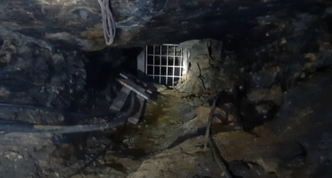 Cận cảnh hầm vàng Bồng Miêu, “lãnh địa” của “vàng tặc”