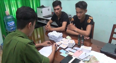 3 thanh niên “chủ trì” hoạt động tín dụng đen vùng quê