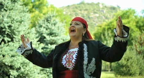 Người có âm giọng cao kỷ lục