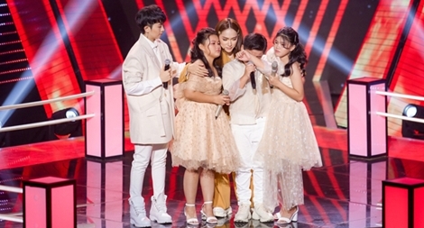 “Công nghệ sao nhí” hay những “tài năng” chín ép?