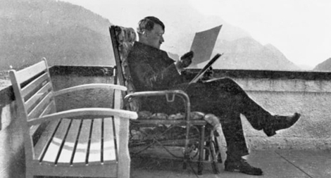 Giấc mơ làm họa sĩ của... Adolf Hitler