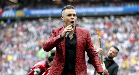 Nghệ sĩ nổi tiếng người Anh không dùng điện thoại di động