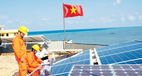 Điện lực Việt Nam - 65 năm thắp sáng niềm tin