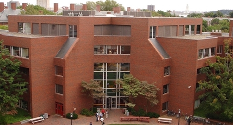 CIA  tuyển dụng điệp viên từ các đại học danh giá