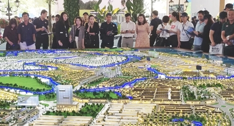 Tháo gỡ ách tắc về thủ tục pháp lý cho các dự án nhà ở