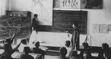 Chữ quốc ngữ: Cơ hội ngẫu nhiên hay lựa chọn tất yếu?