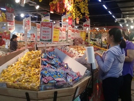 Đa dạng bánh mứt Tết