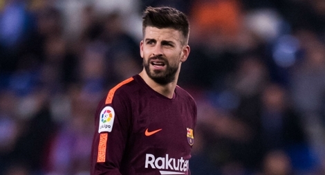 Lạ lùng điều khoản "chống Pique" của Barcelona