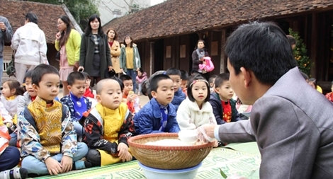 Phát huy văn hóa truyền thống, trở về nguồn cội