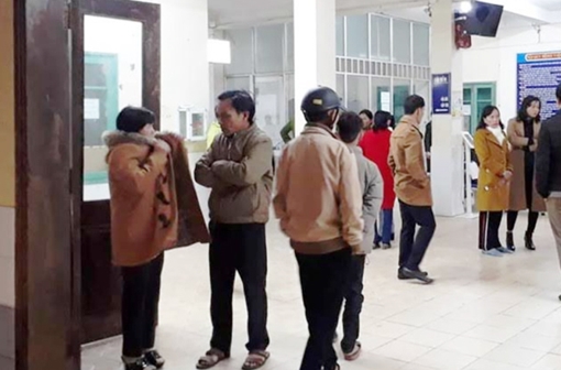 Ba mẹ con cô giáo tiểu học bị đối tượng cùng xã bắn thương vong