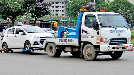 Kinh doanh xe cứu hộ, cứu nạn phải kê khai giá cước