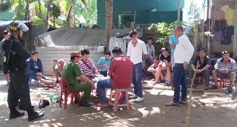 Ngăn chặn nạn cờ bạc đầu năm