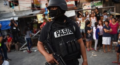 Philippines chống nạn mua bán trẻ em: Xâm nhập đường dây tìm lời giải