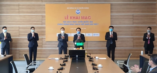 Sách online - “mảnh đất vàng” vẫn đang chờ canh tác