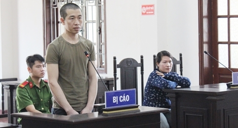 Nỗi đau phía sau phiên tòa