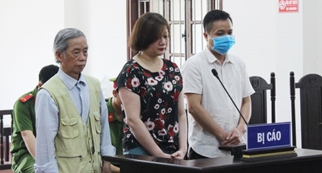 Cán bộ Thanh tra tỉnh “chạy việc” lĩnh án 30 năm tù