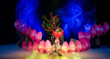 Tại sao sân khấu xã hội hóa thăng trầm?