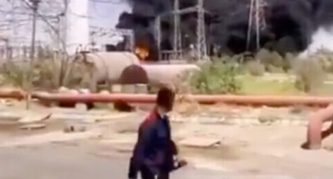 Ai đứng sau loạt vụ nổ tại Iran?