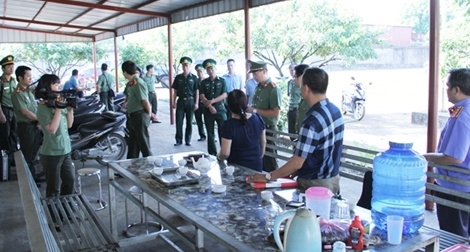 Họ đã "phù phép" biến quặng thành xỉ như thế nào?