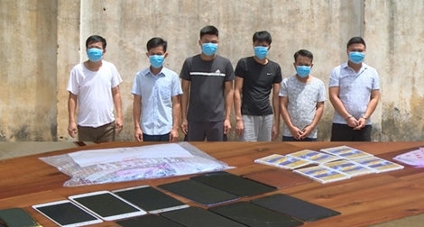 Bắt 6 đối tượng đang sát phạt trên sới bạc 200 triệu