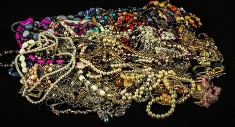 Nhìn lại vụ cướp châu báu trên đường cao tốc ở Pháp