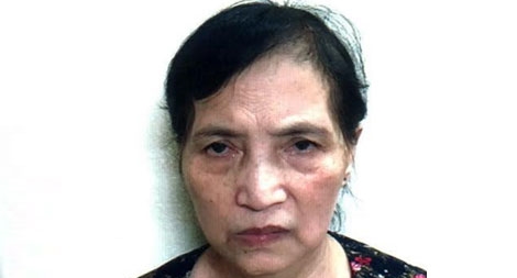  U70 "bịa" quen biết rộng lừa tiền xin việc cho tân cử nhân