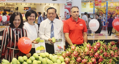 Doanh nghiệp tìm cách vượt khó trong mùa dịch