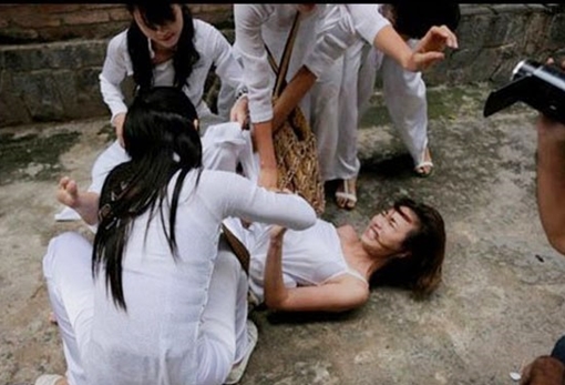 Truy nguyên nhân bạo lực học đường